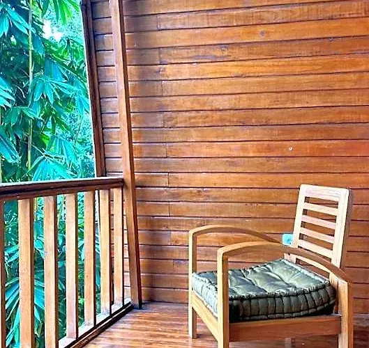 ロッジ Bali Wood